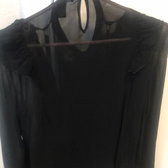 Blouse sheer with tank under - Picture 5 of 6